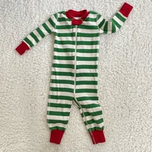 Hannah Andersson Baby Christmas Pajamas // Baby Christmas PJs
